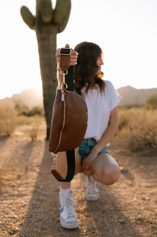 Nutmeg Leather Fanny Pack Crossbody Bags