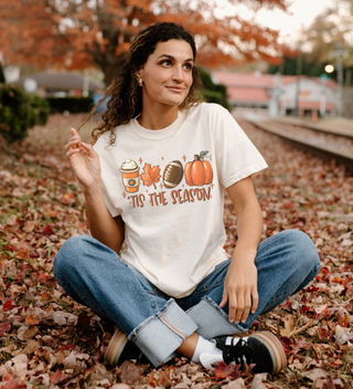 Tis The Season Latte Leaf Pumpkin Fall Comfort Colors Tee